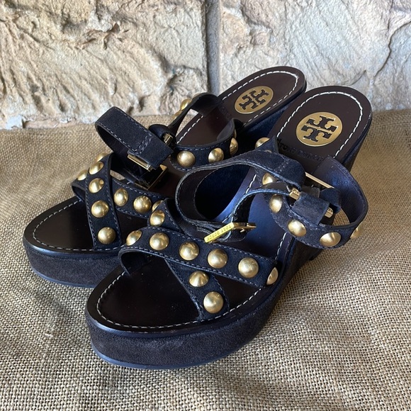 TORY BURCH Sandals Brown Suede Strappy Studded Wedge A9A Retail $398 Siz… - Picture 3 of 10